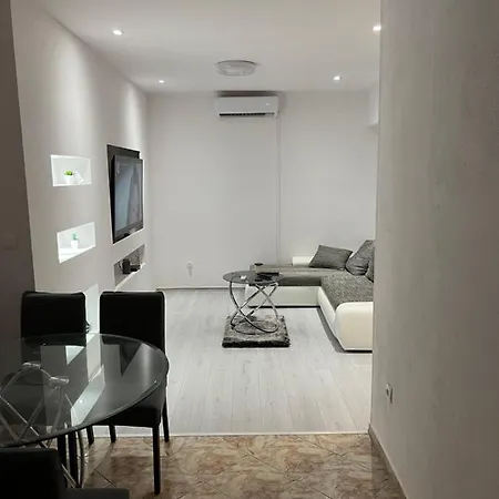 Apartments Pelja Trogir Exterior foto
